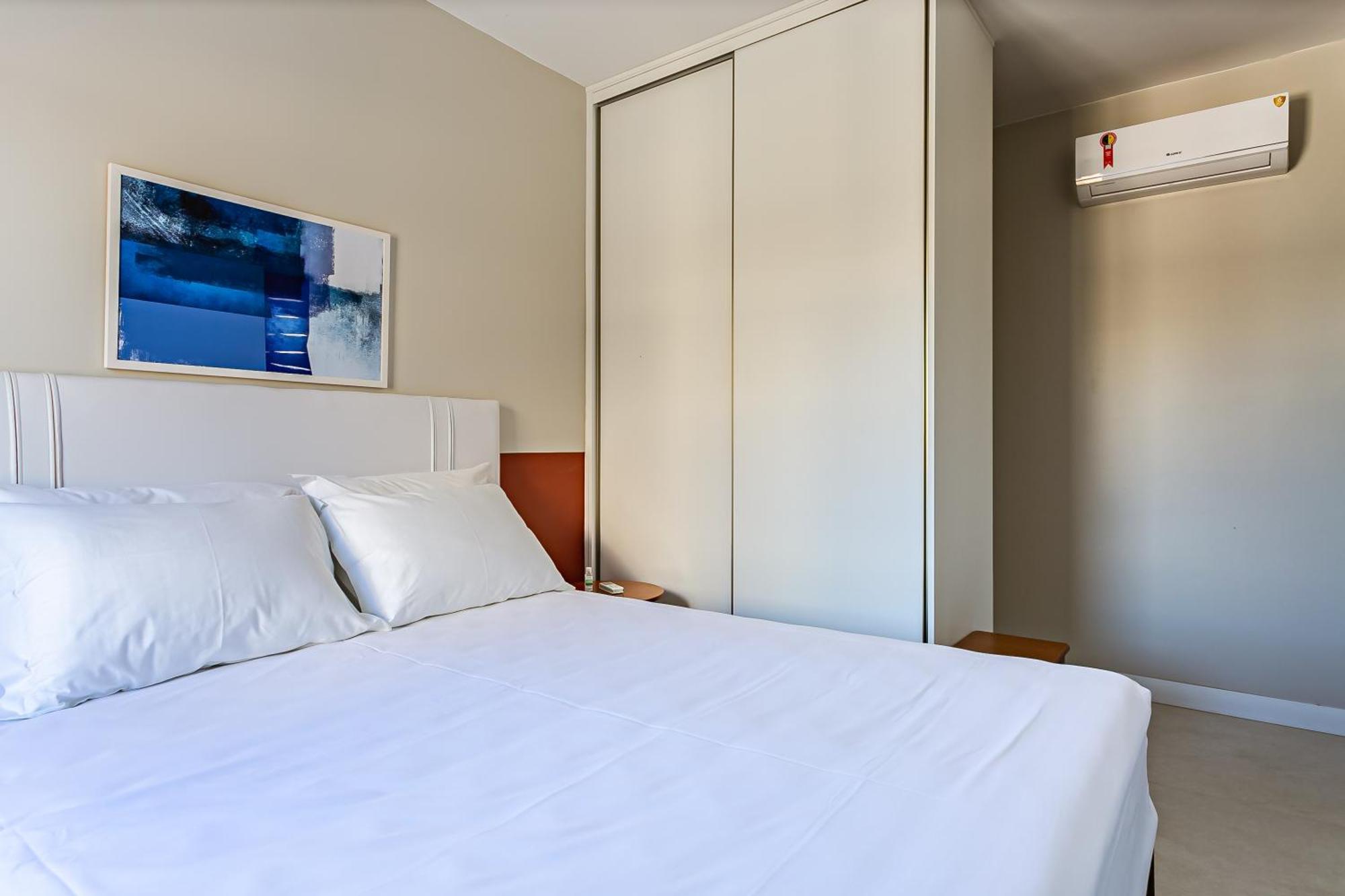 Predio Com Apartamentos Completos, Com Piscina E A Passos Da Praia - Agua Marinha フロリアノポリス エクステリア 写真